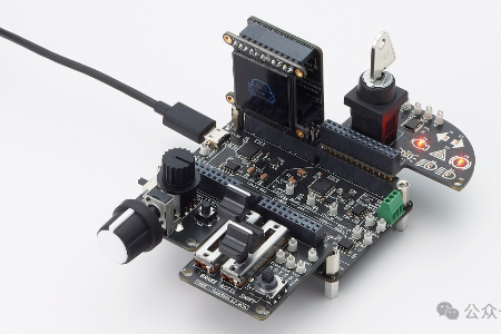 4 个ECU组成的微型 CAN 测试平台