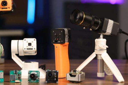 reCamera 系列开源 AI 摄像头封面