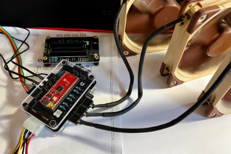 树莓派 Pico（RP2040 芯片）开发的开源风扇控制器