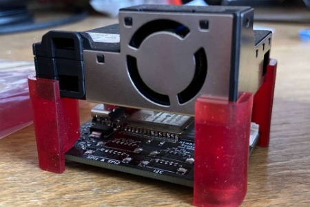 基于 ESP32 的环境传感器集线器