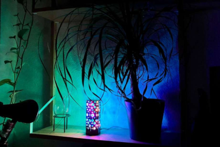 一款美观且色彩丰富的效果灯