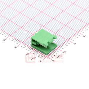 1758018
